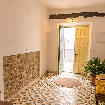 Casa Rural La Artistica, Alojamiento Y Arte Fuenteheridos Extérieur photo